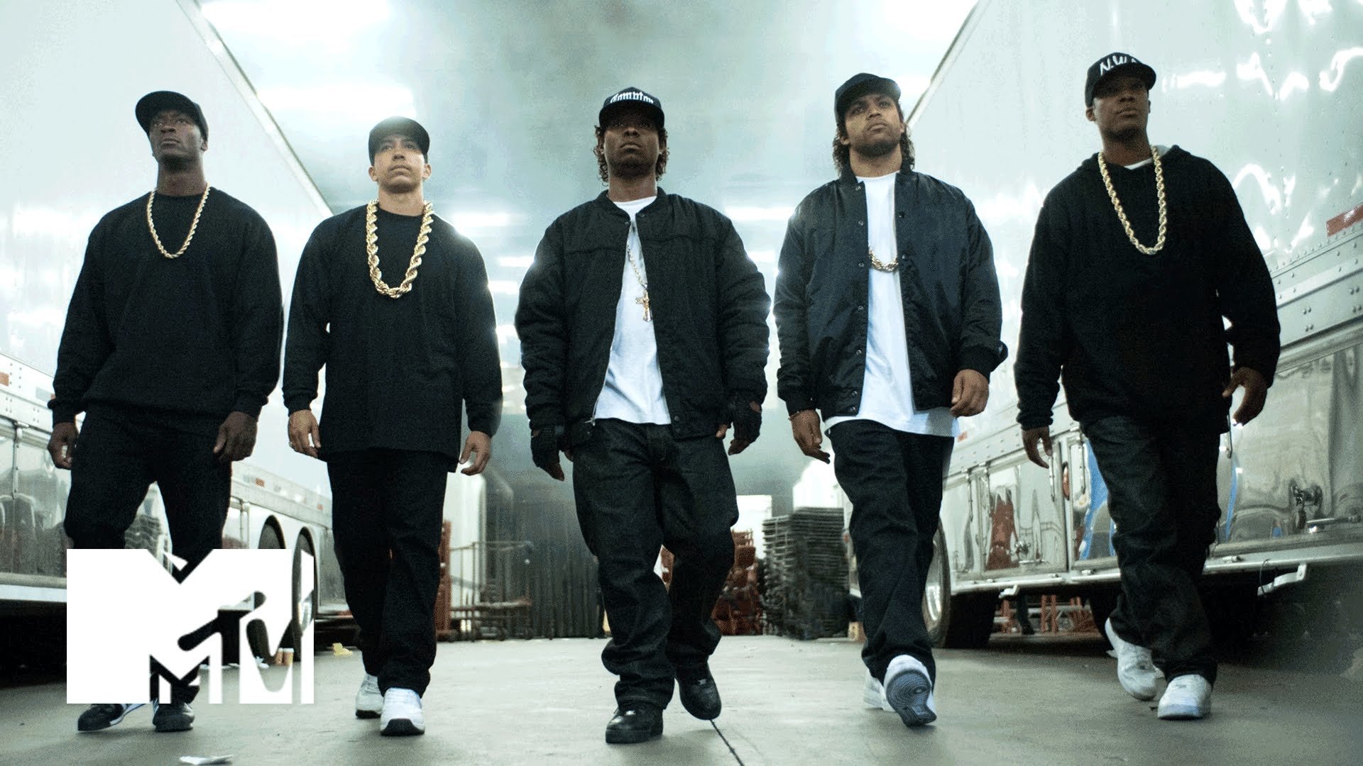 movie Straight Outta Compton Hip Hop musician urban fashion Image