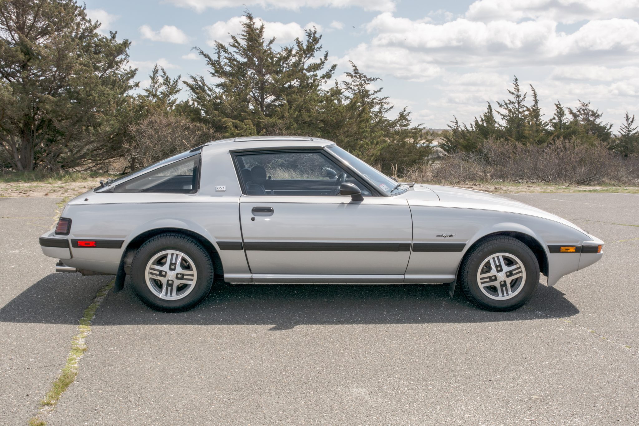 1983 Mazda RX-7 GSL - Image Abyss