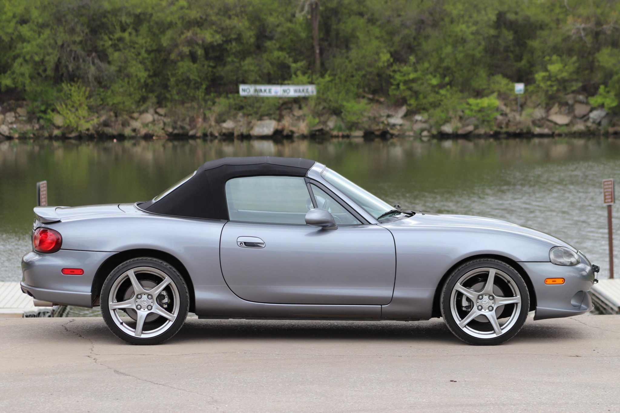 2004 Mazda Mazdaspeed MX-5 Miata - Image Abyss