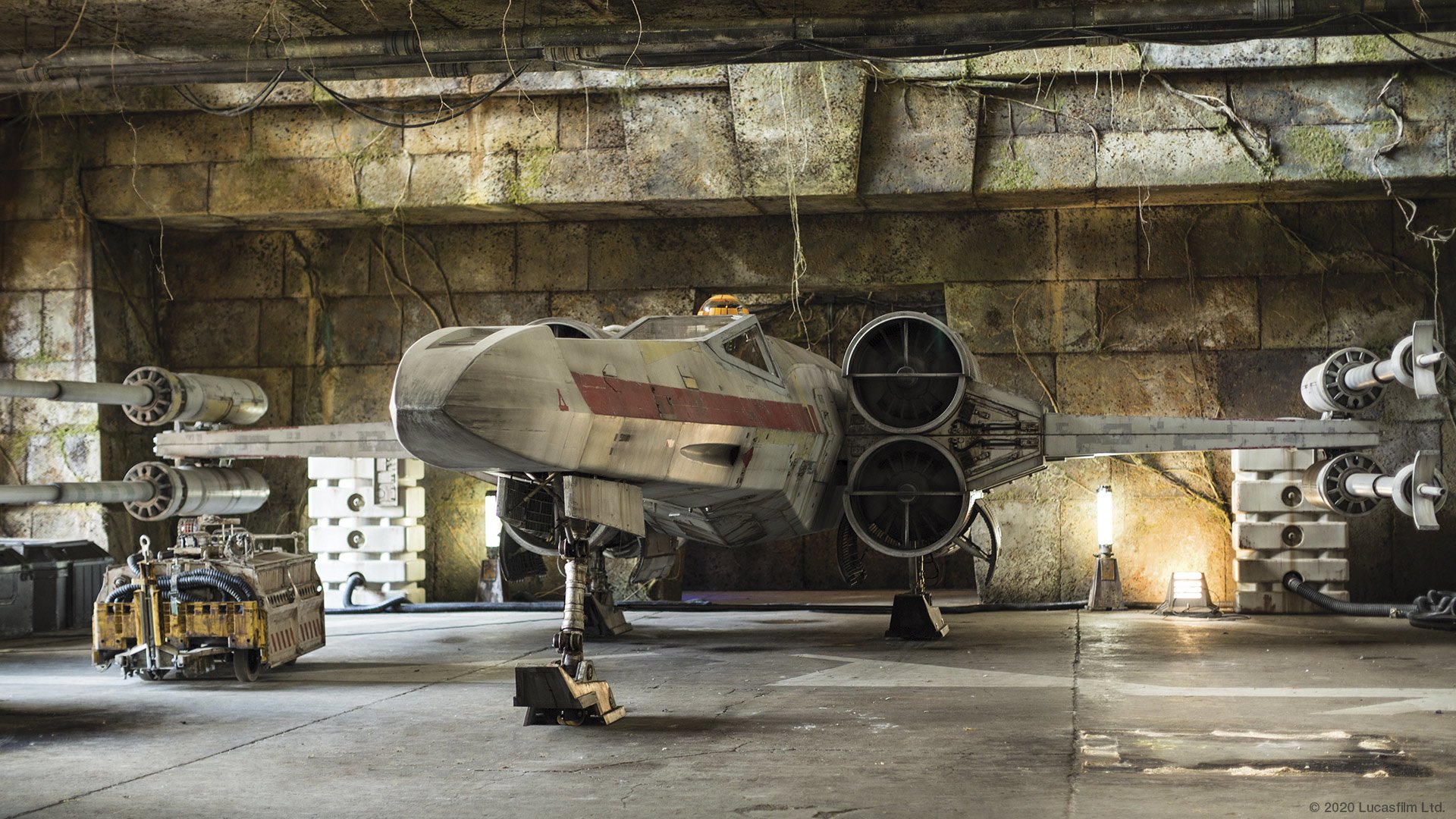  Rebel Alliance Starfighter Base and X-wing Starfighter