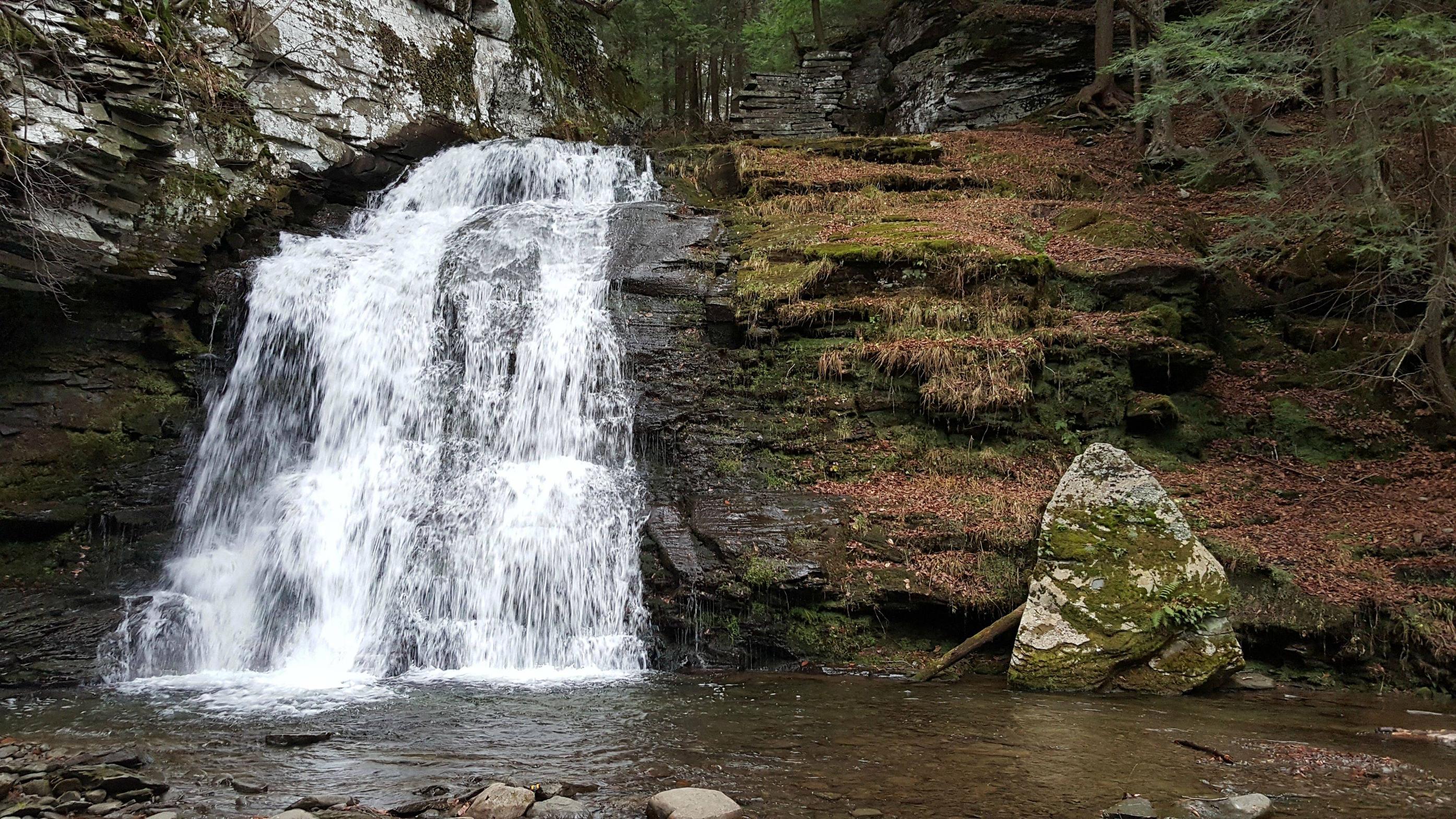 waterfall on a hiking trail in roscoe NY - Image Abyss