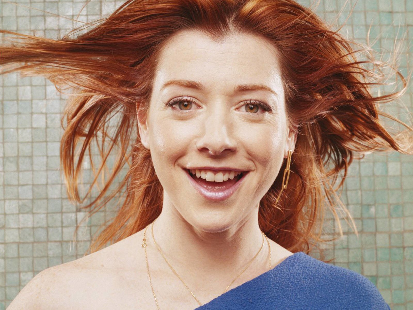 Download Celebrity Alyson Hannigan Image