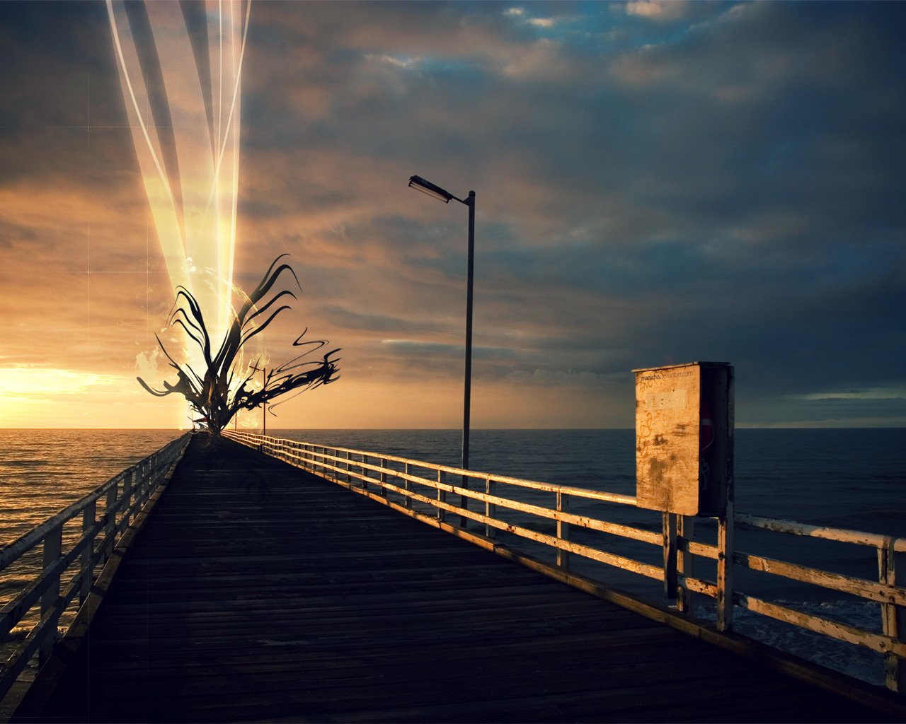 artistic pier Image