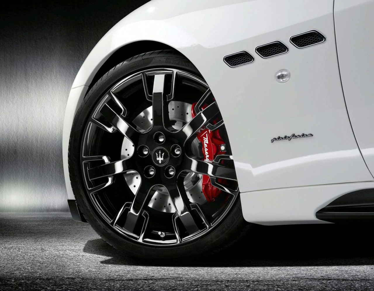 Maserati Picture
