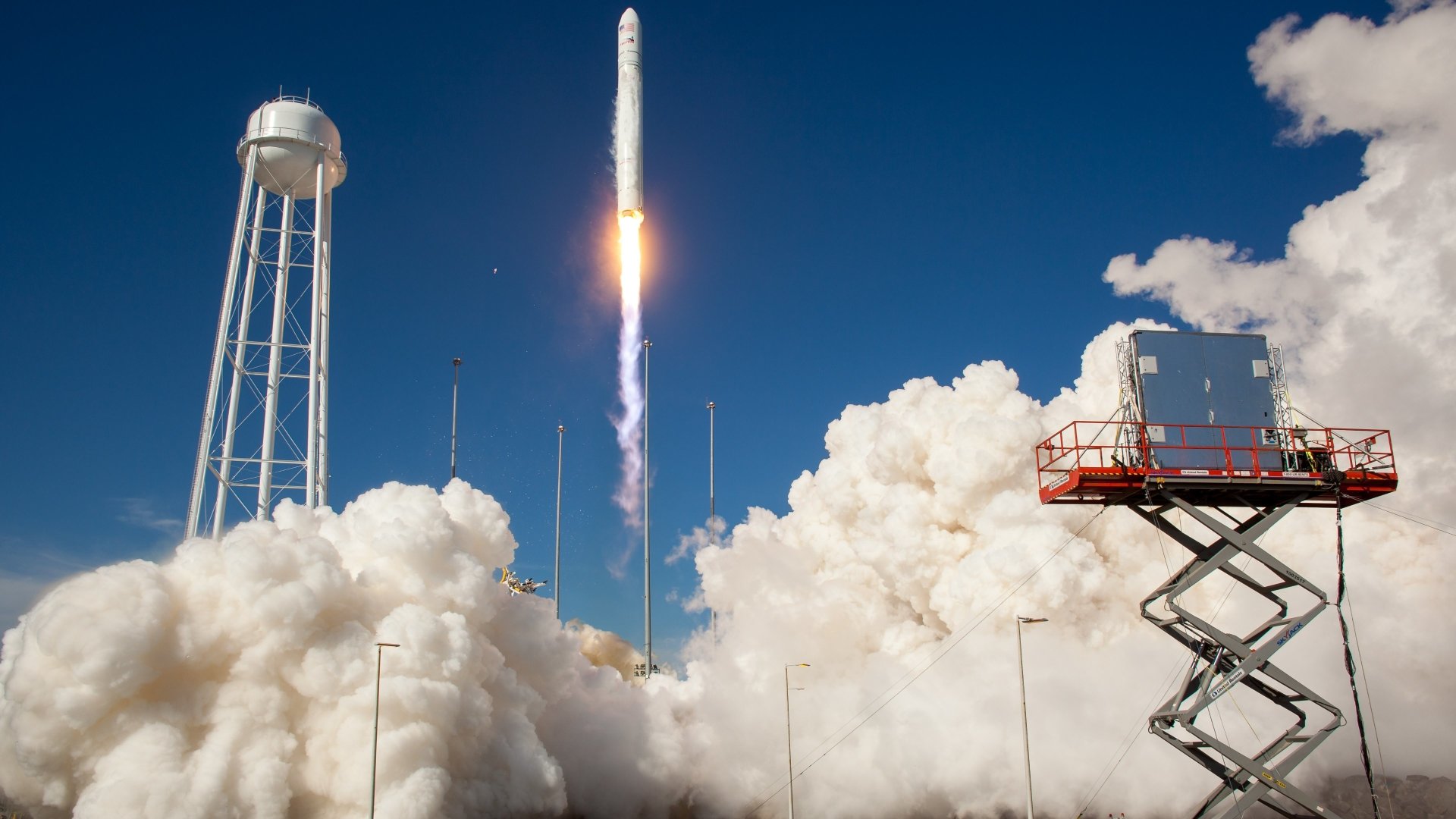 man made rocket Image