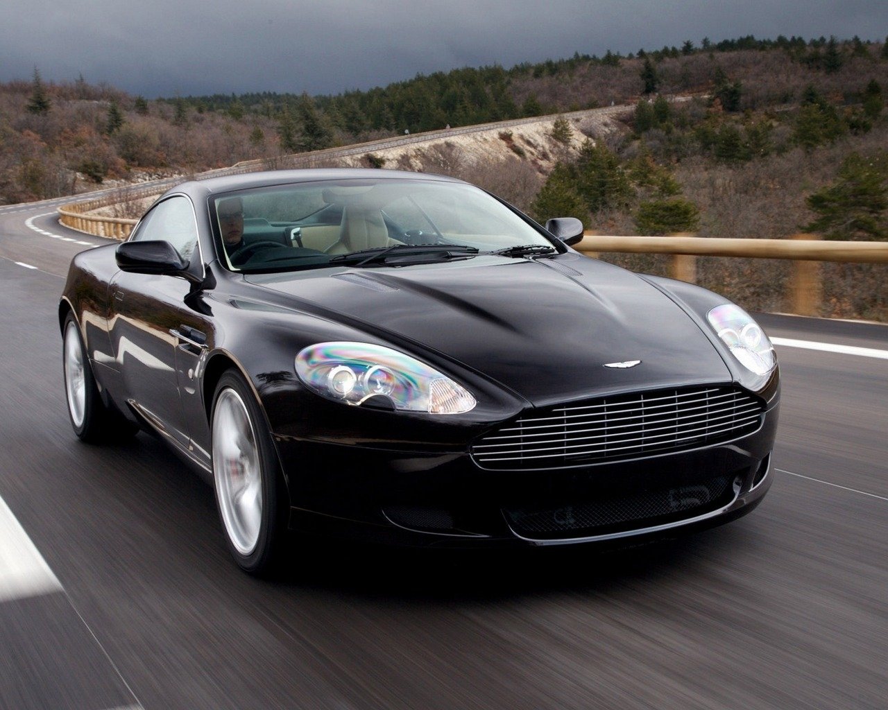 vehicle Aston Martin DB9 Image
