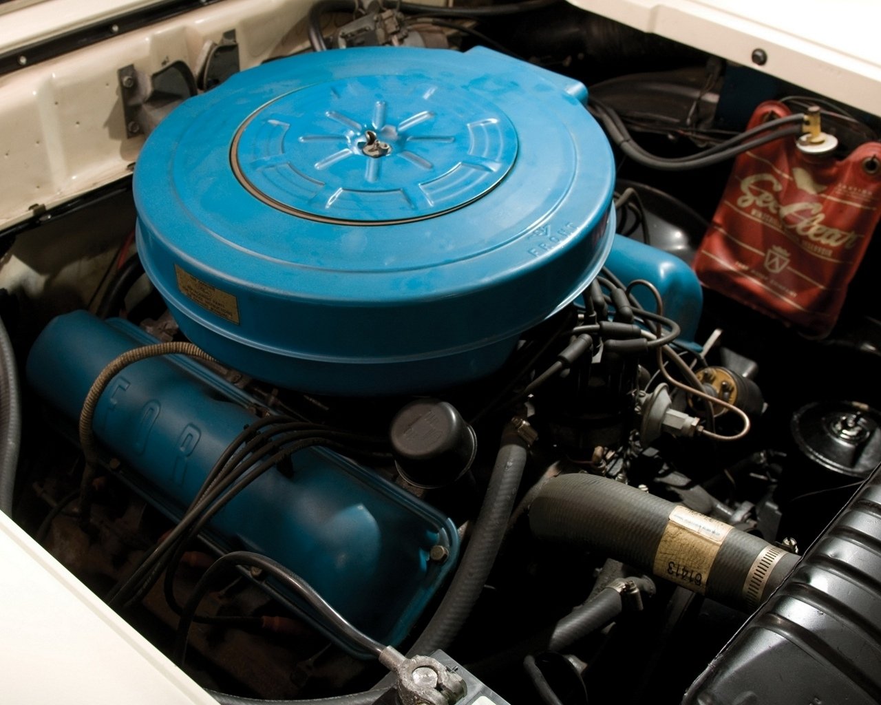 Download Vehicle Engine Image
