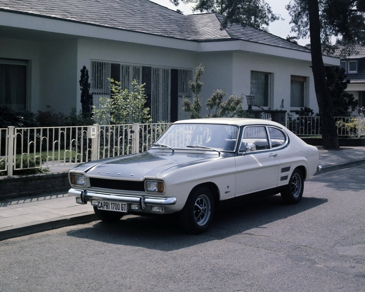  Ford Capri 1700 GT