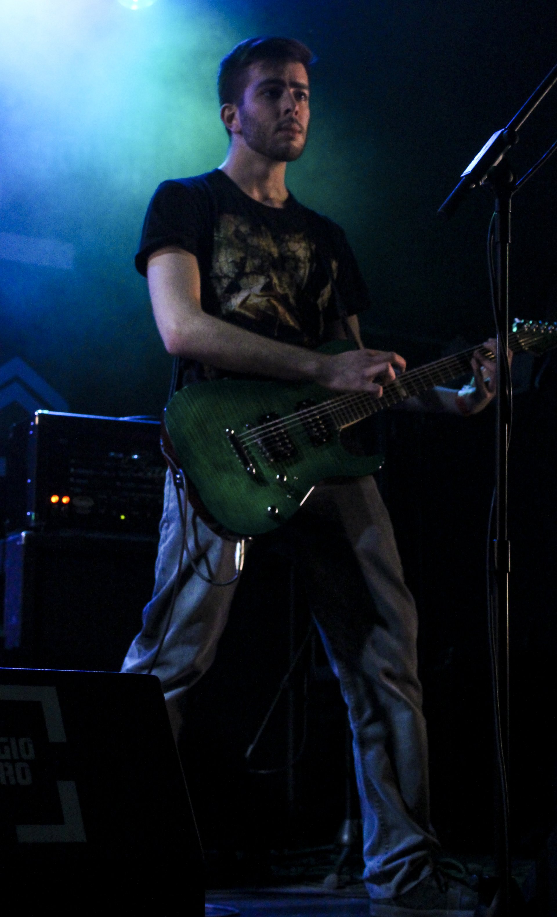  Bull of phalaris Guille live