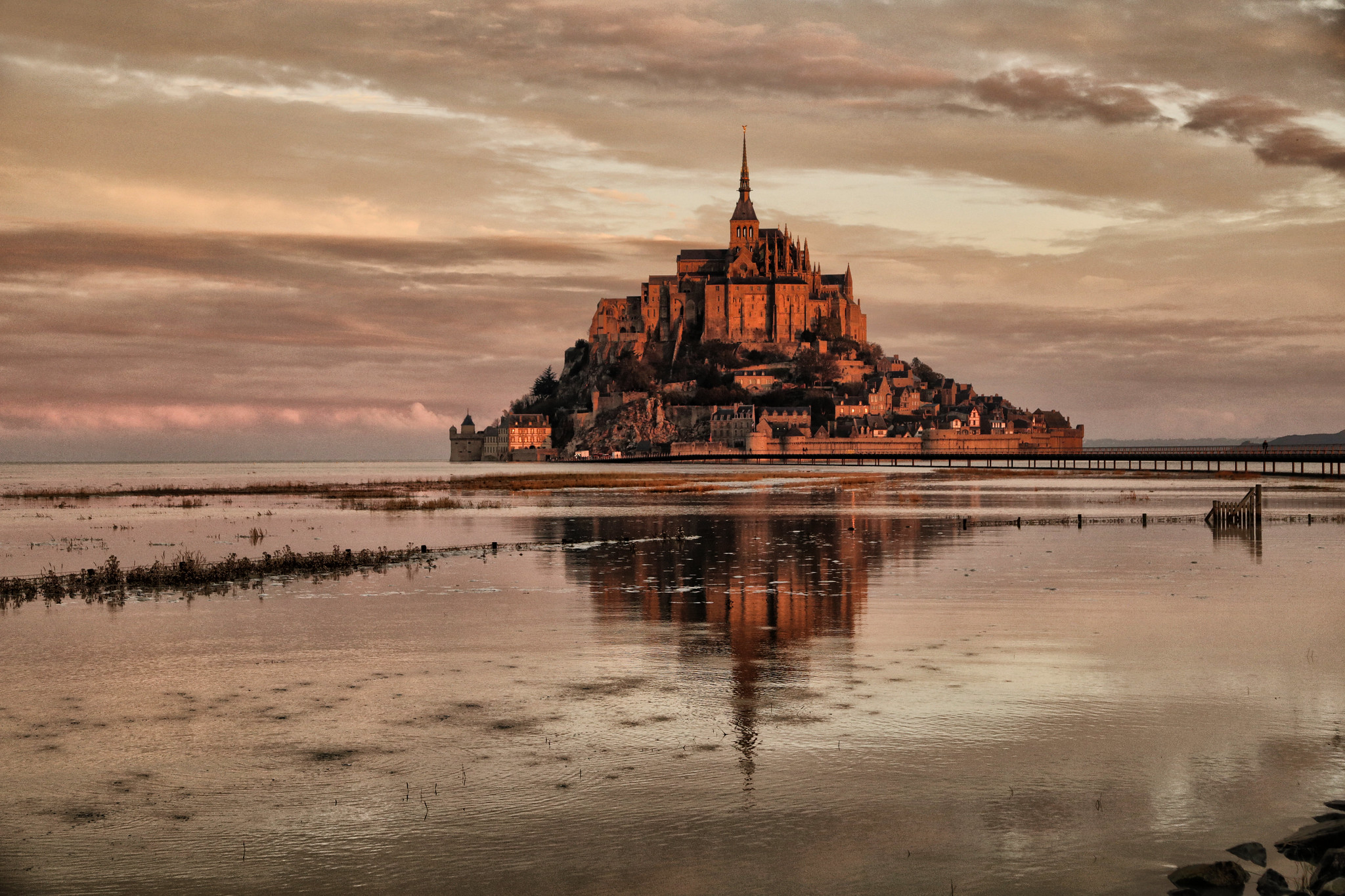 Le Mont Saint-Michel at High tide by erichudson78