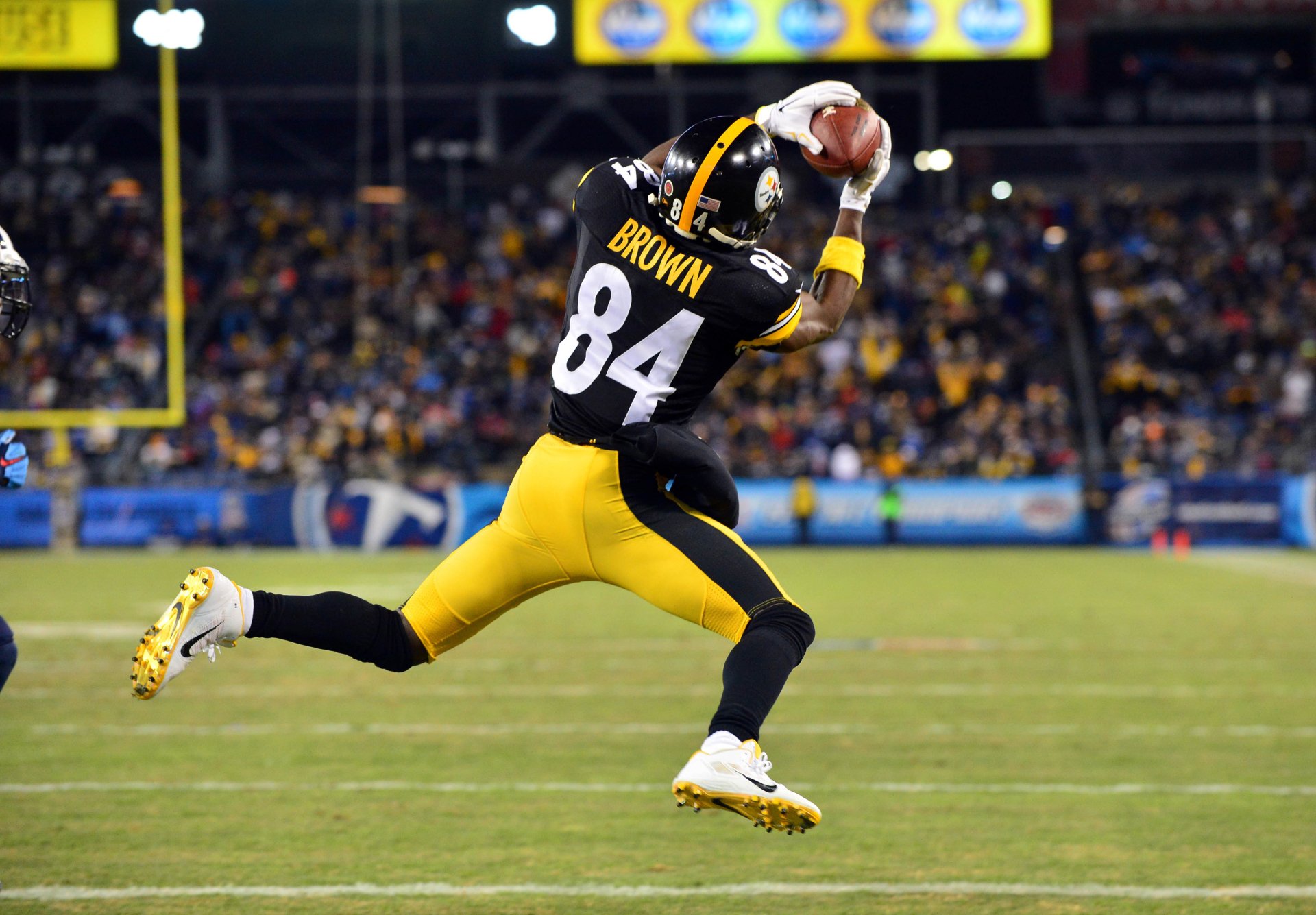 Antonio Brown Sports football NFL Image