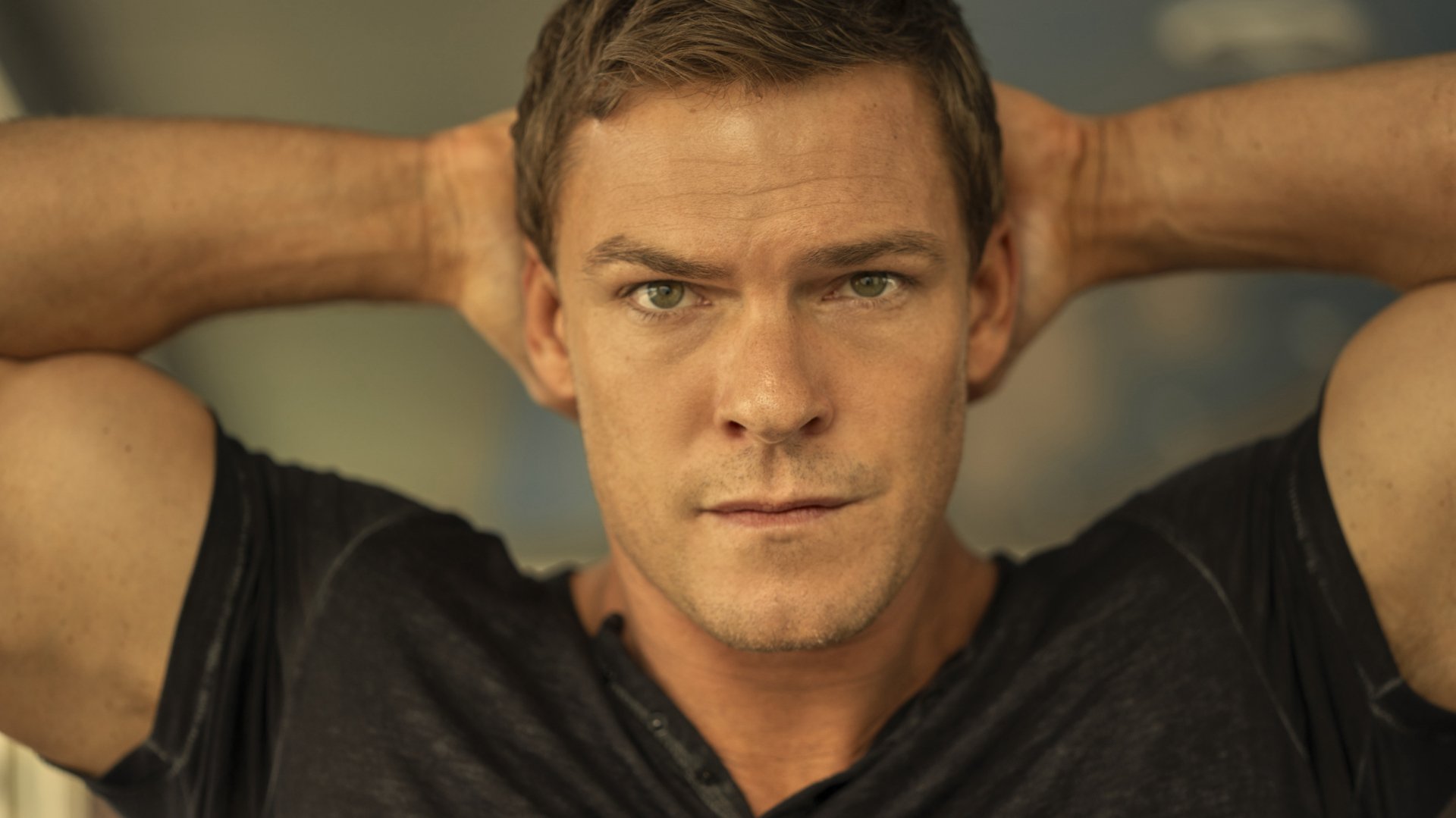 Reacher desktop wallpapers phone wallpaper pfp gifs and more 