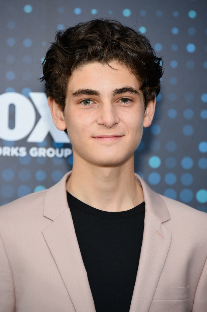 Celebrity David Mazouz Image
