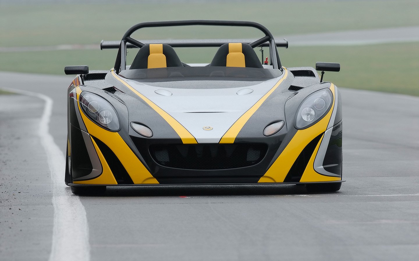 Lotus (Car) vehicle Image
