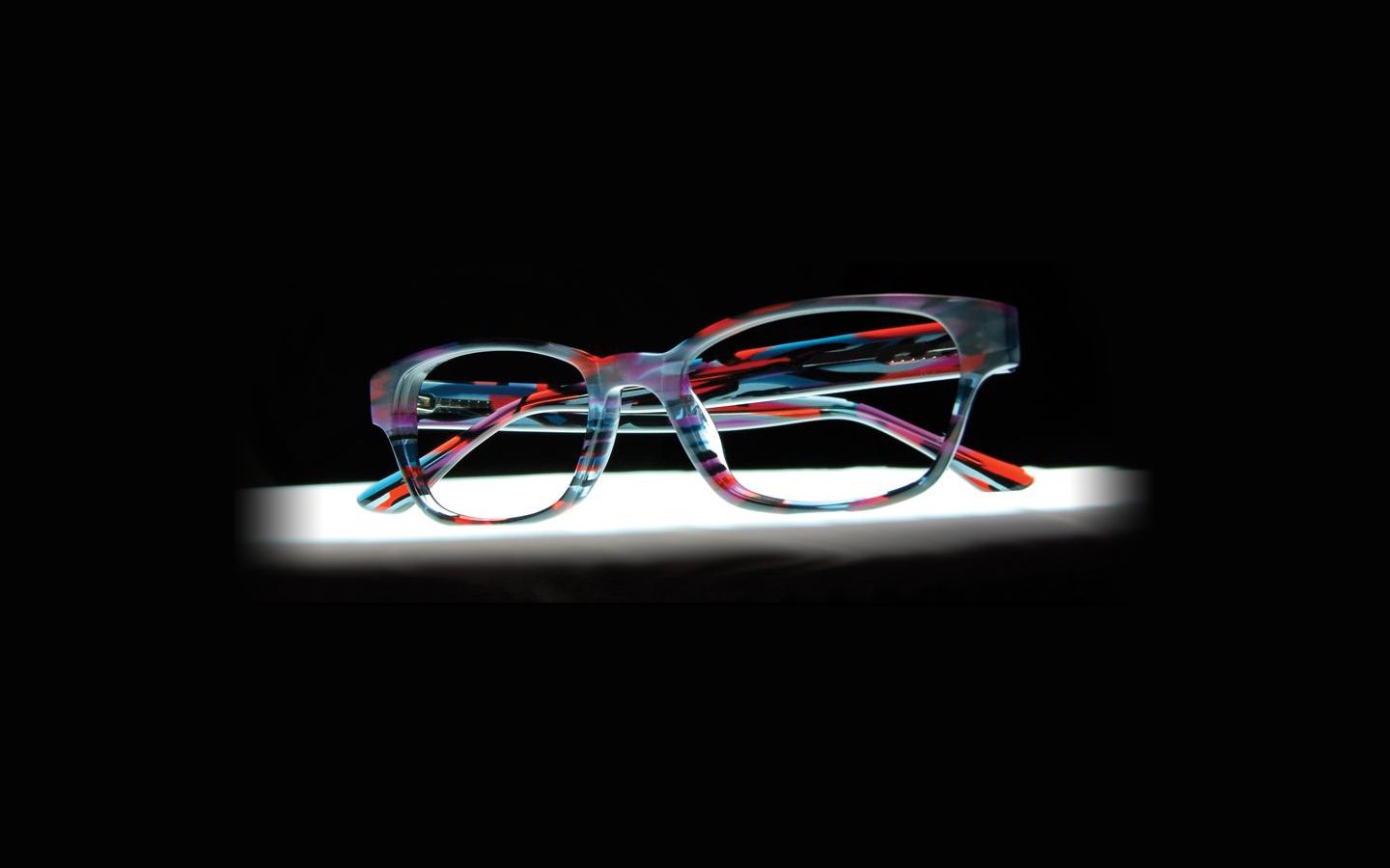 man made glasses Image