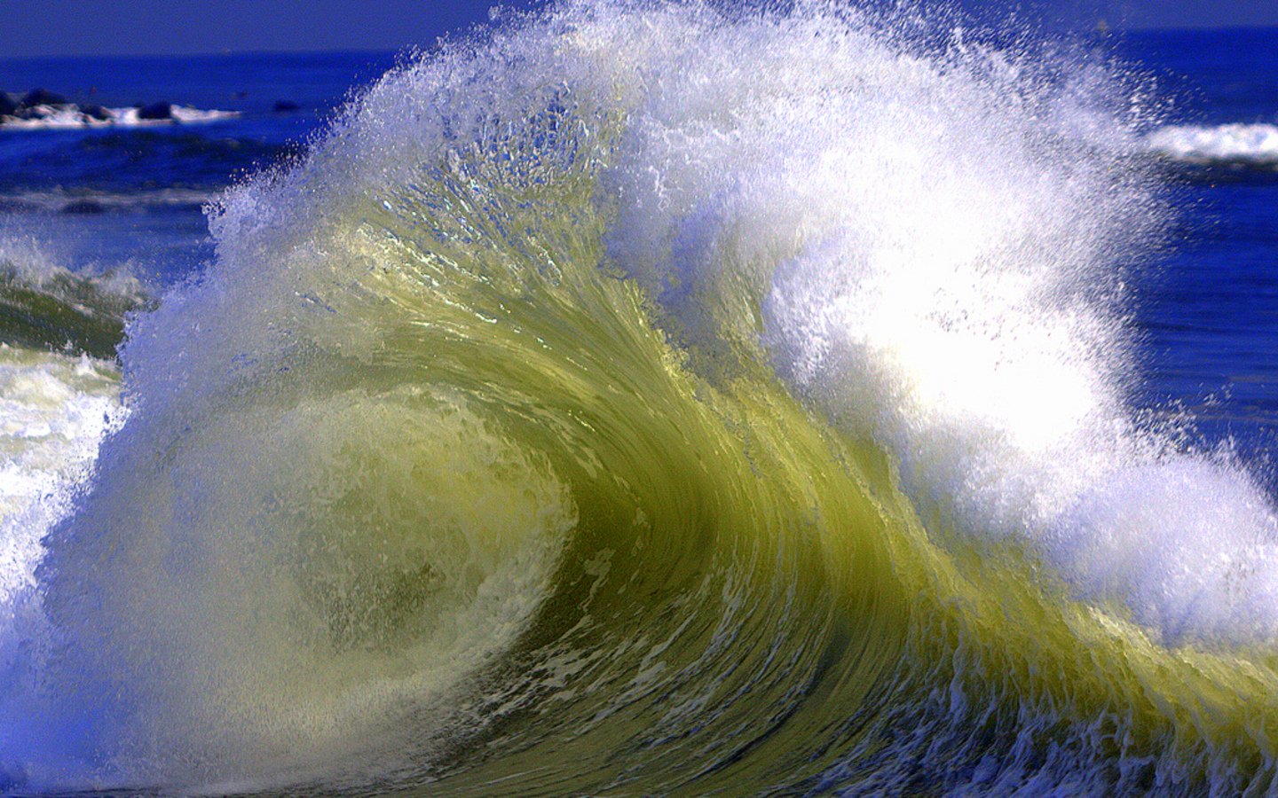 Download Nature Wave Image