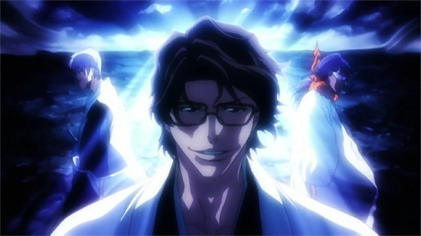 Sōsuke Aizen smirks at center, flanked by Gin Ichimaru and Kaname Tosen against a glowing, ominous blue background (Bleach).