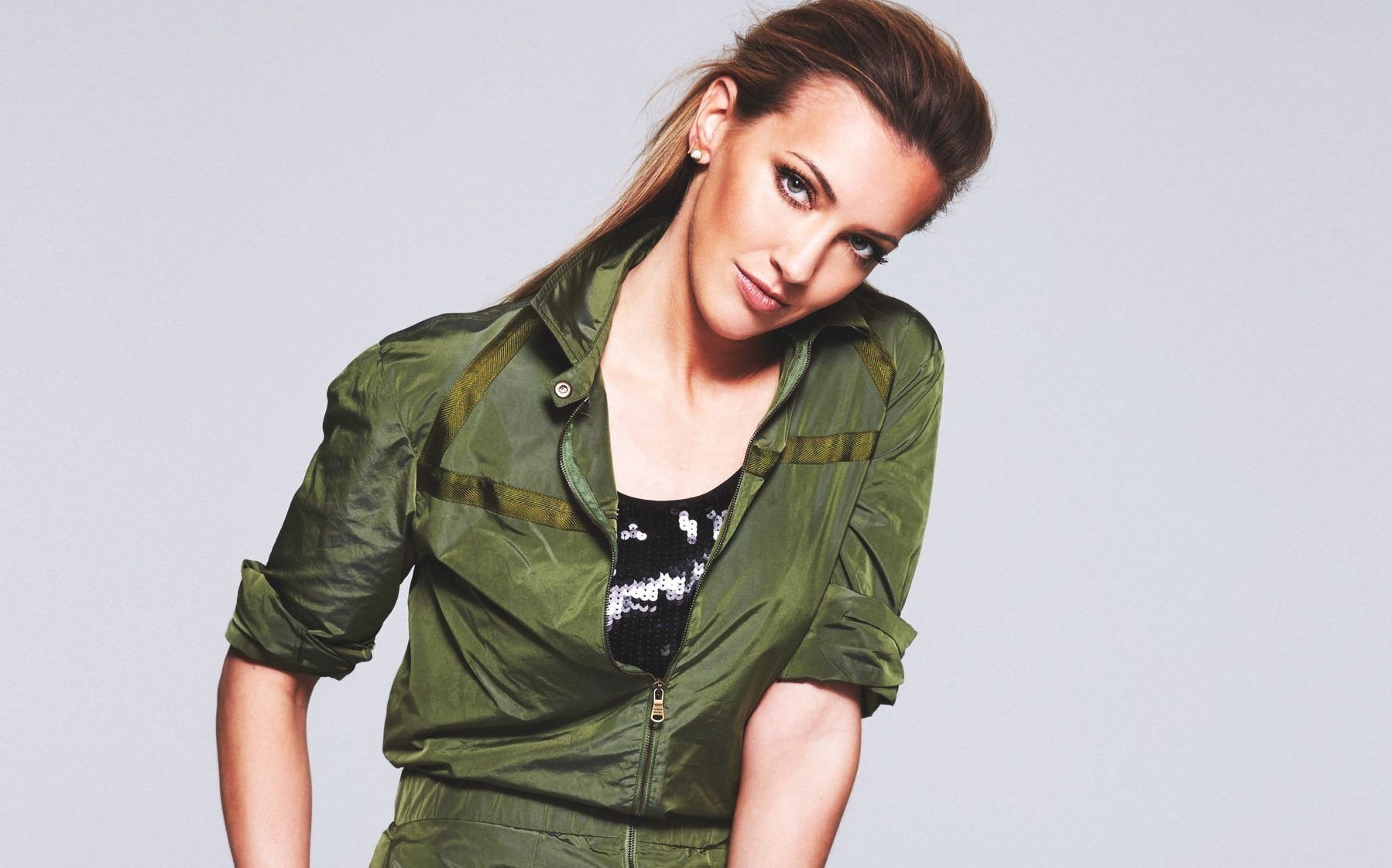 Download Celebrity Katie Cassidy Image