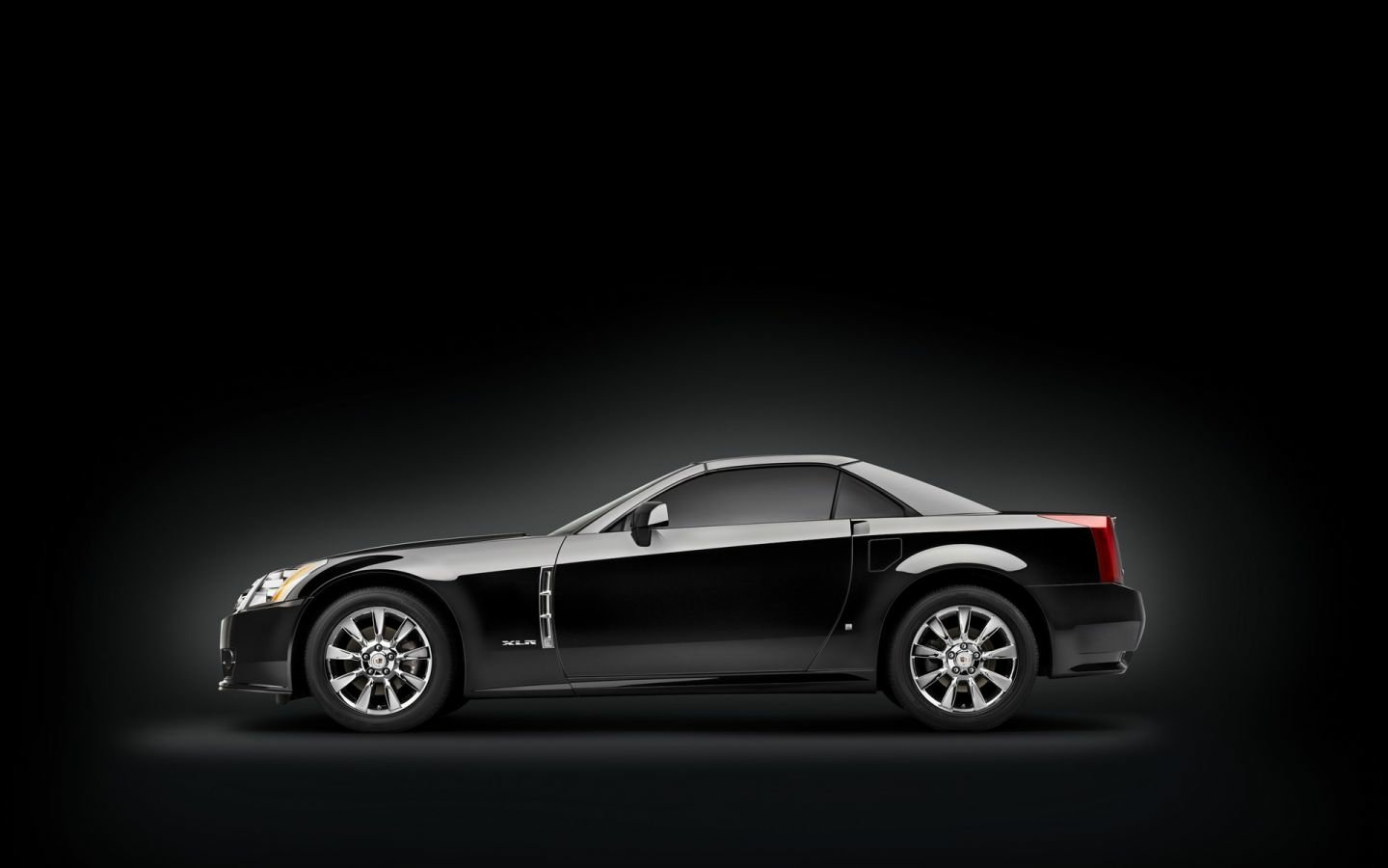 vehicle cadillac XLR Image