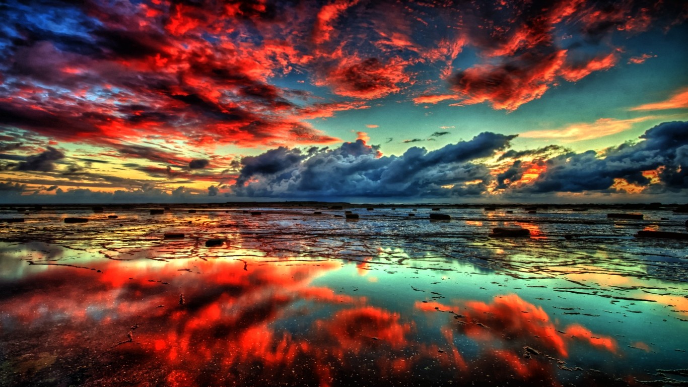 Nature's Canvas: A Stunning Sunset Reflection, image size:1366x768