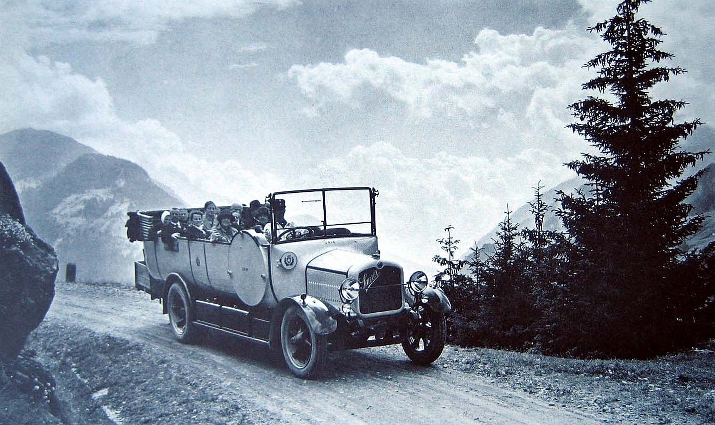 vehicle saurer Image