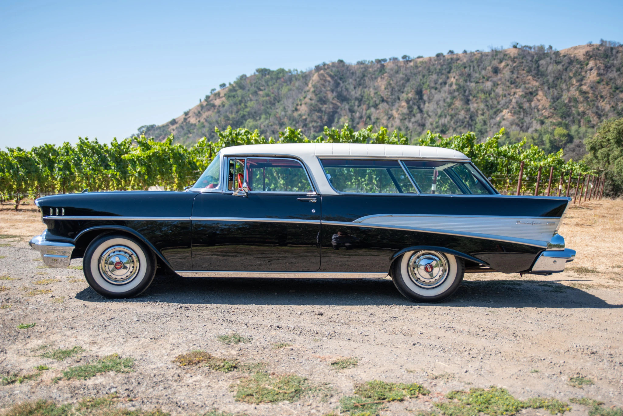 1957 Chevrolet Bel Air Nomad - Image Abyss