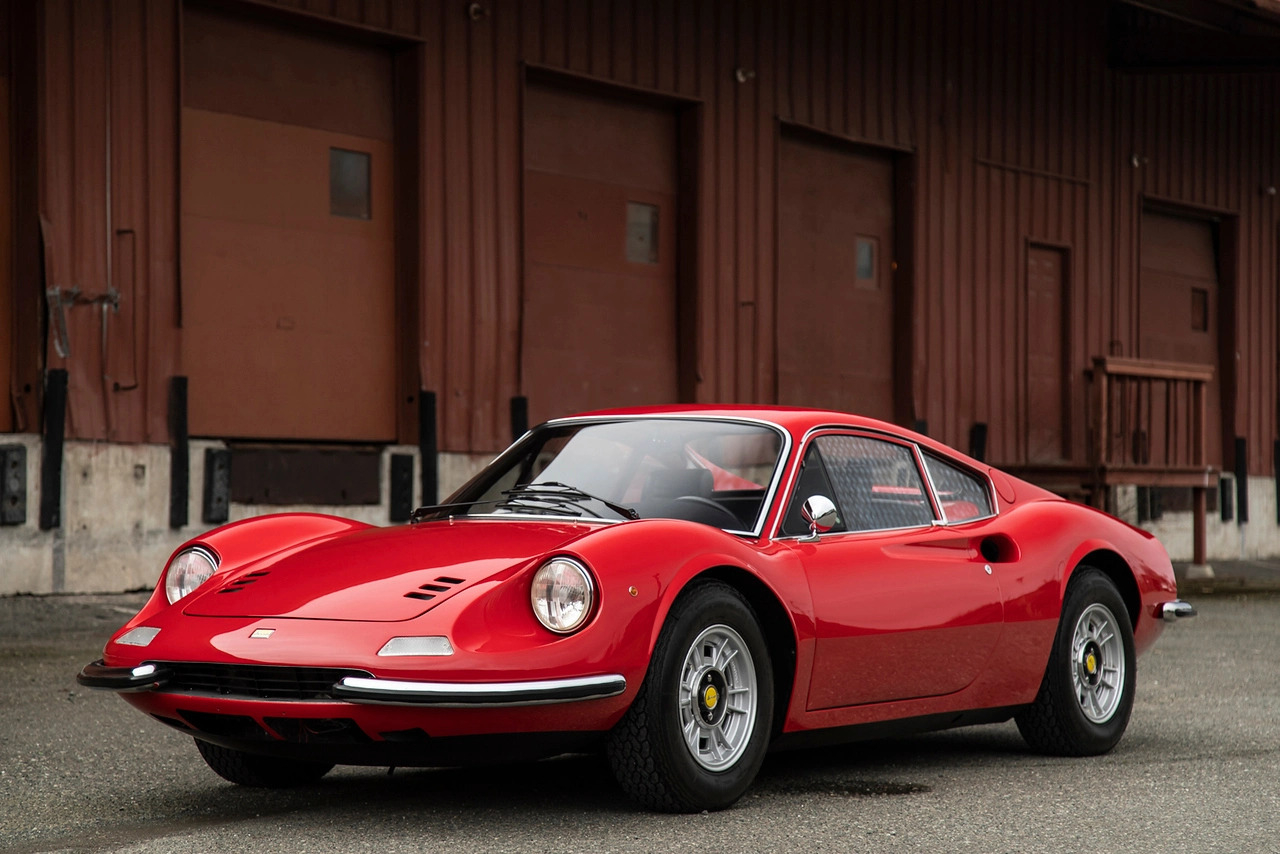 Ferrari Dino 240 gt