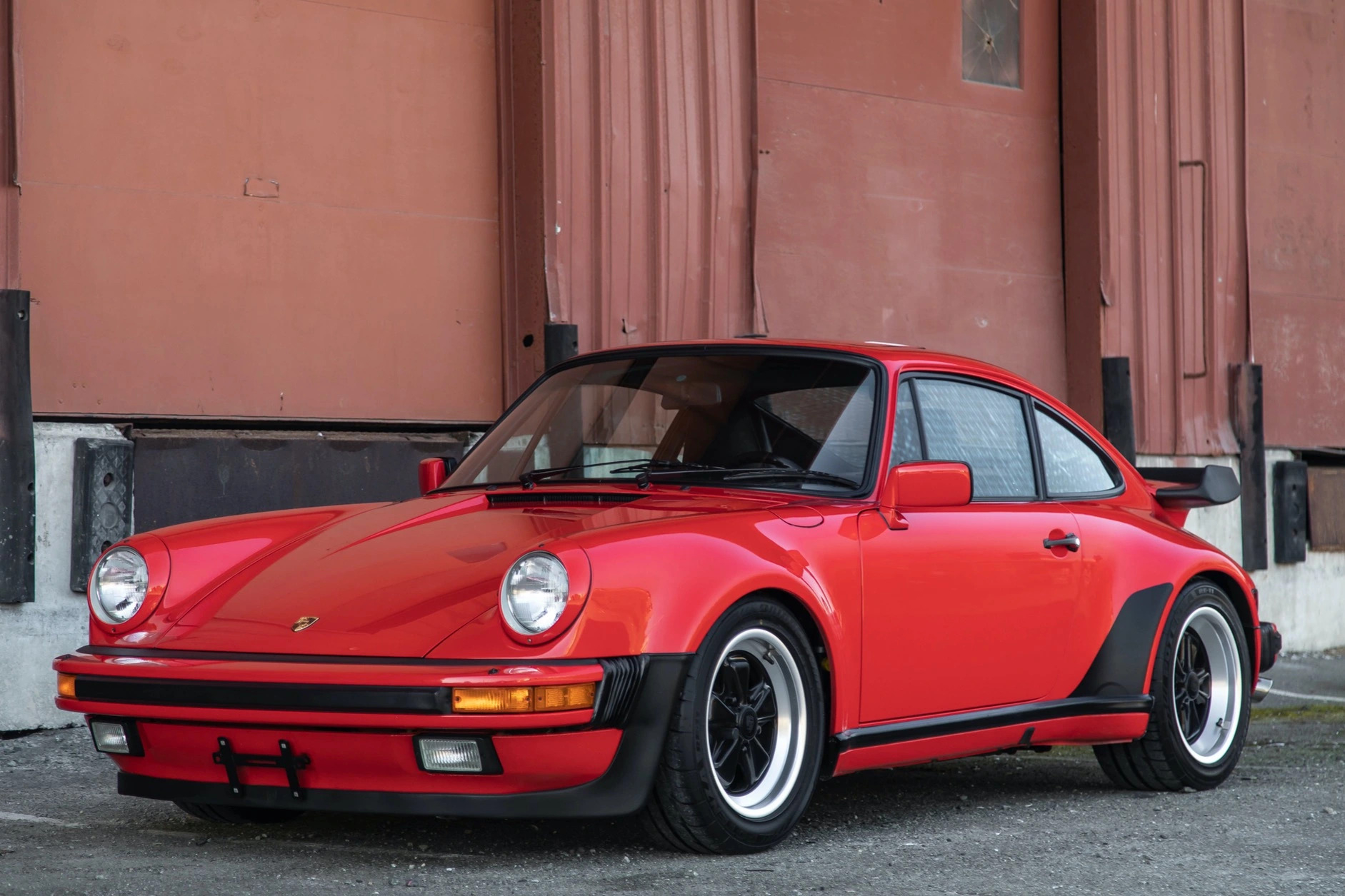 1986 Porsche 911 (930) Turbo - Image Abyss