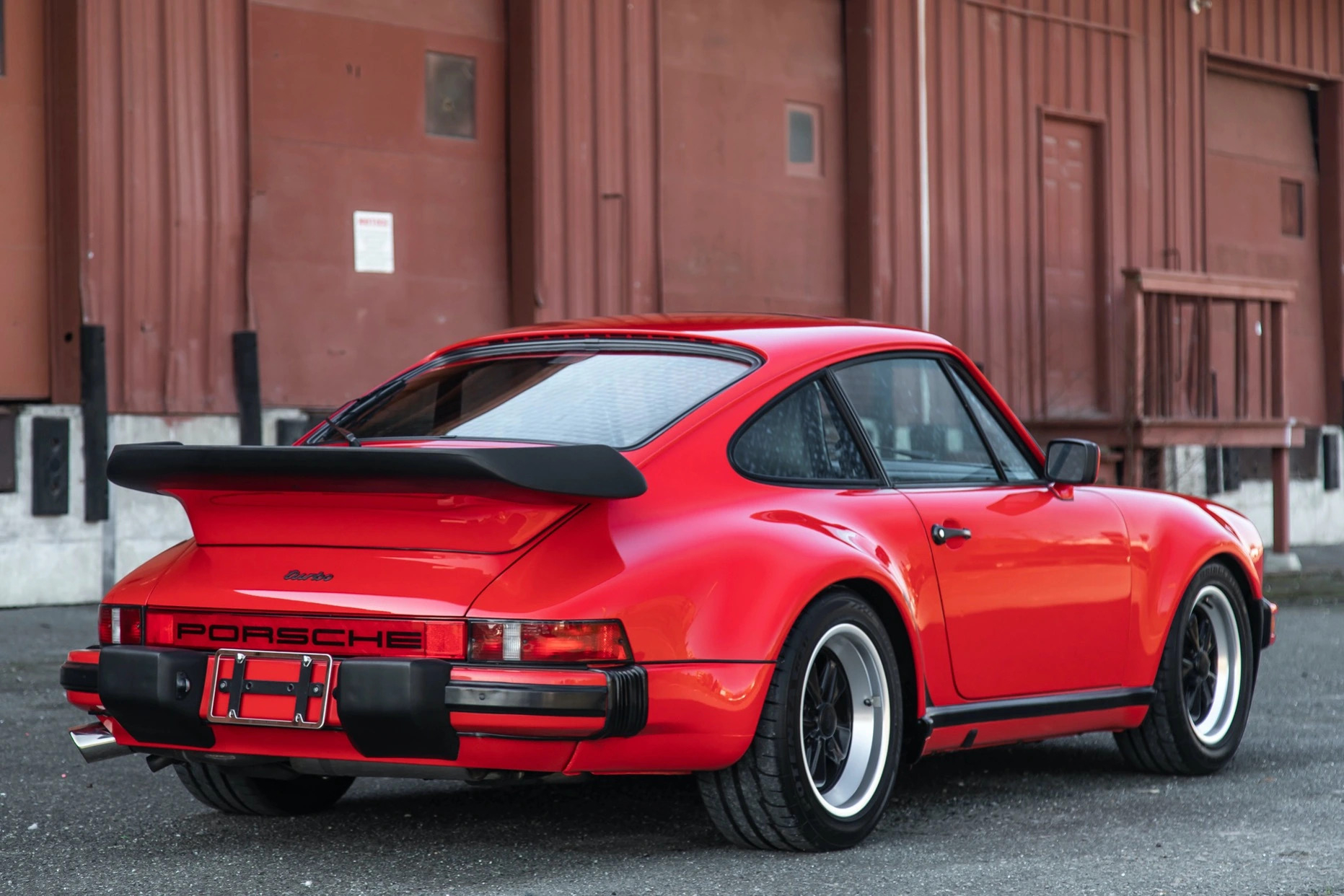 1986 Porsche 911 (930) Turbo - Image Abyss