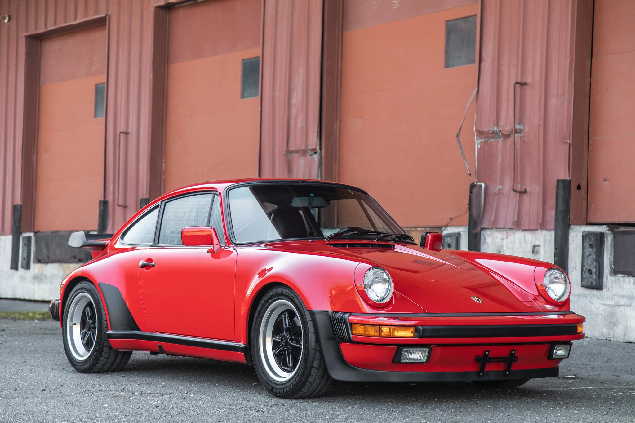 1986 Porsche 911 (930) Turbo - Image Abyss