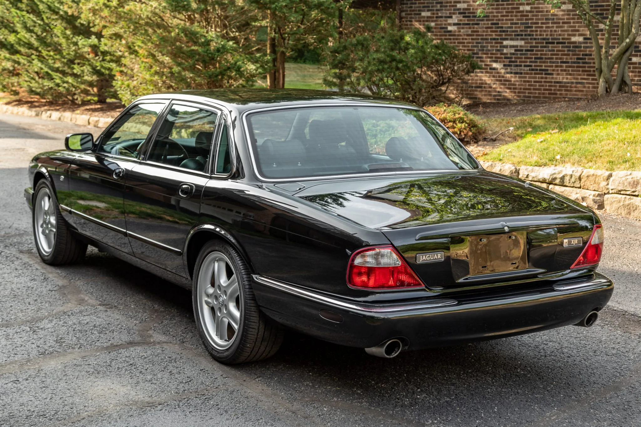 1998 Jaguar XJR - Image Abyss