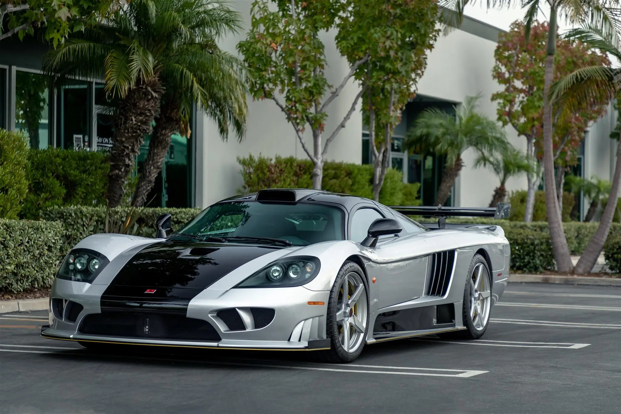 Saleen s7 White