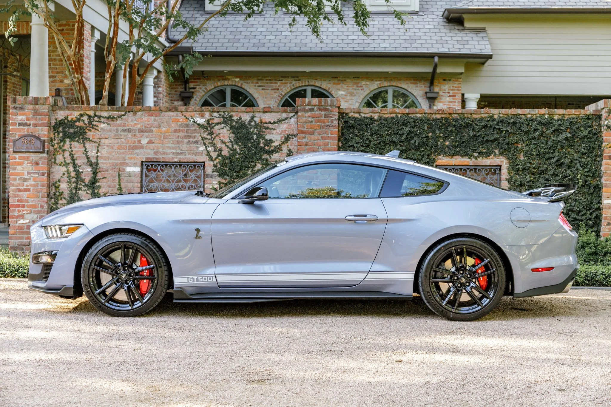 2022 Ford Mustang Shelby GT500 Heritage Edition - Image Abyss