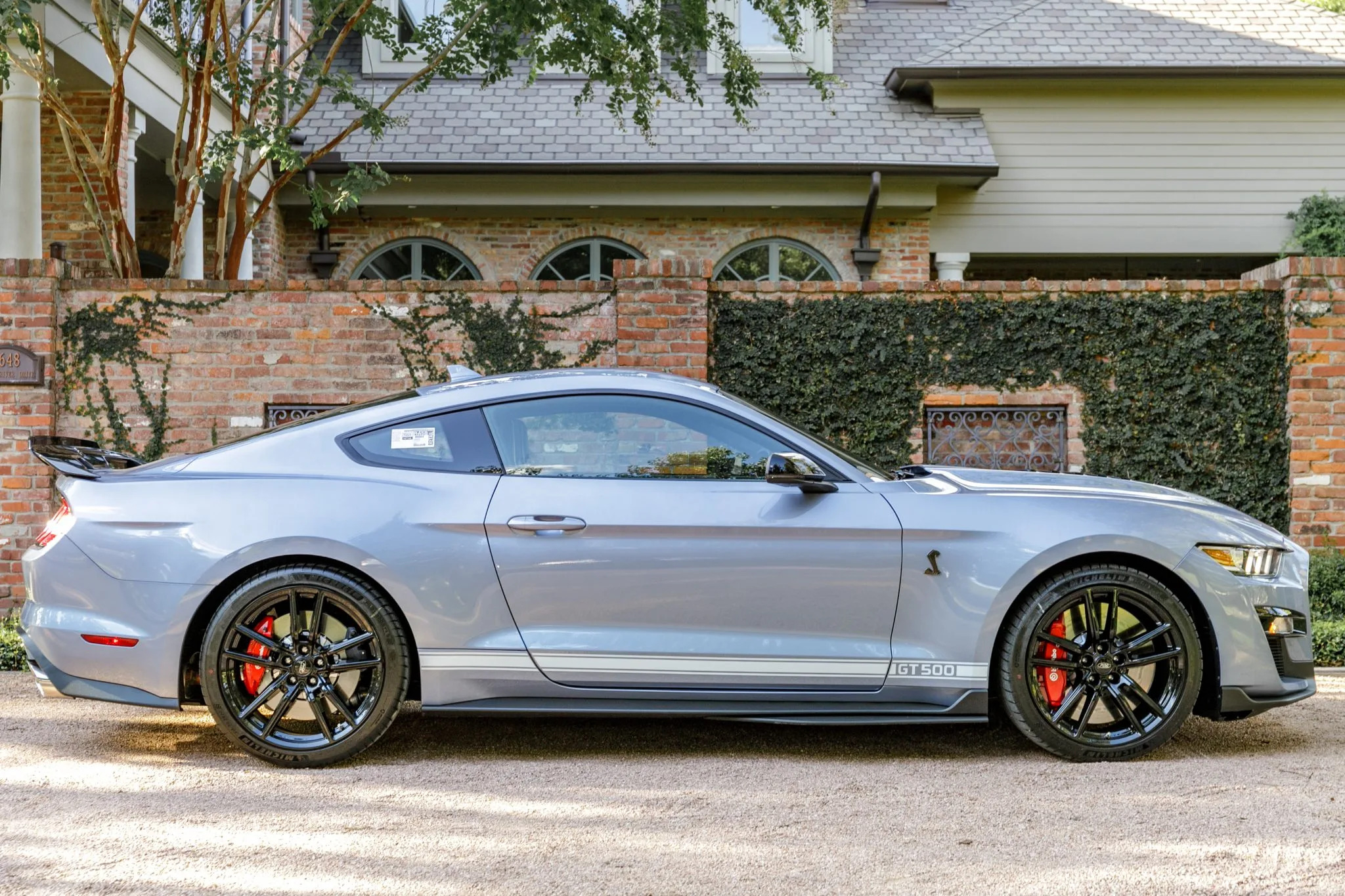 2022 Ford Mustang Shelby GT500 Heritage Edition - Image Abyss