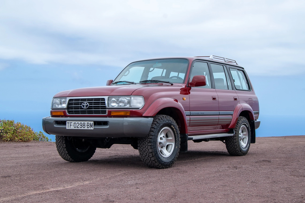 1997 Toyota Land Cruiser HDJ80 VX - Image Abyss