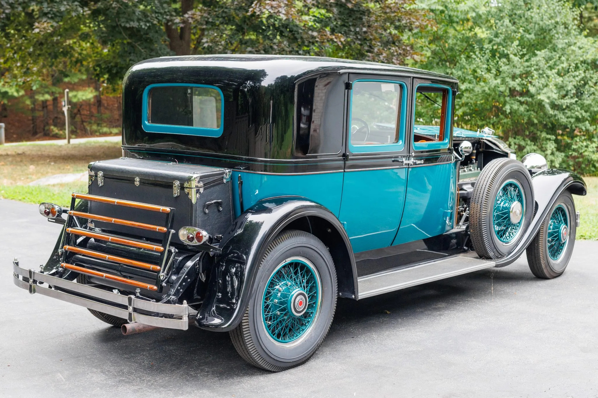 1929 Packard 640 Custom Eight Club Sedan