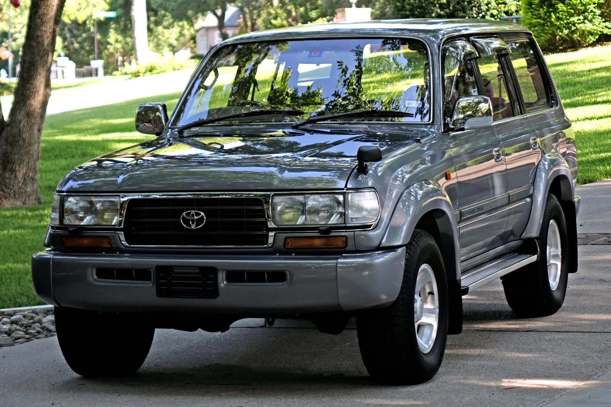 1995 Toyota Land Cruiser HDJ81 VX - Image Abyss