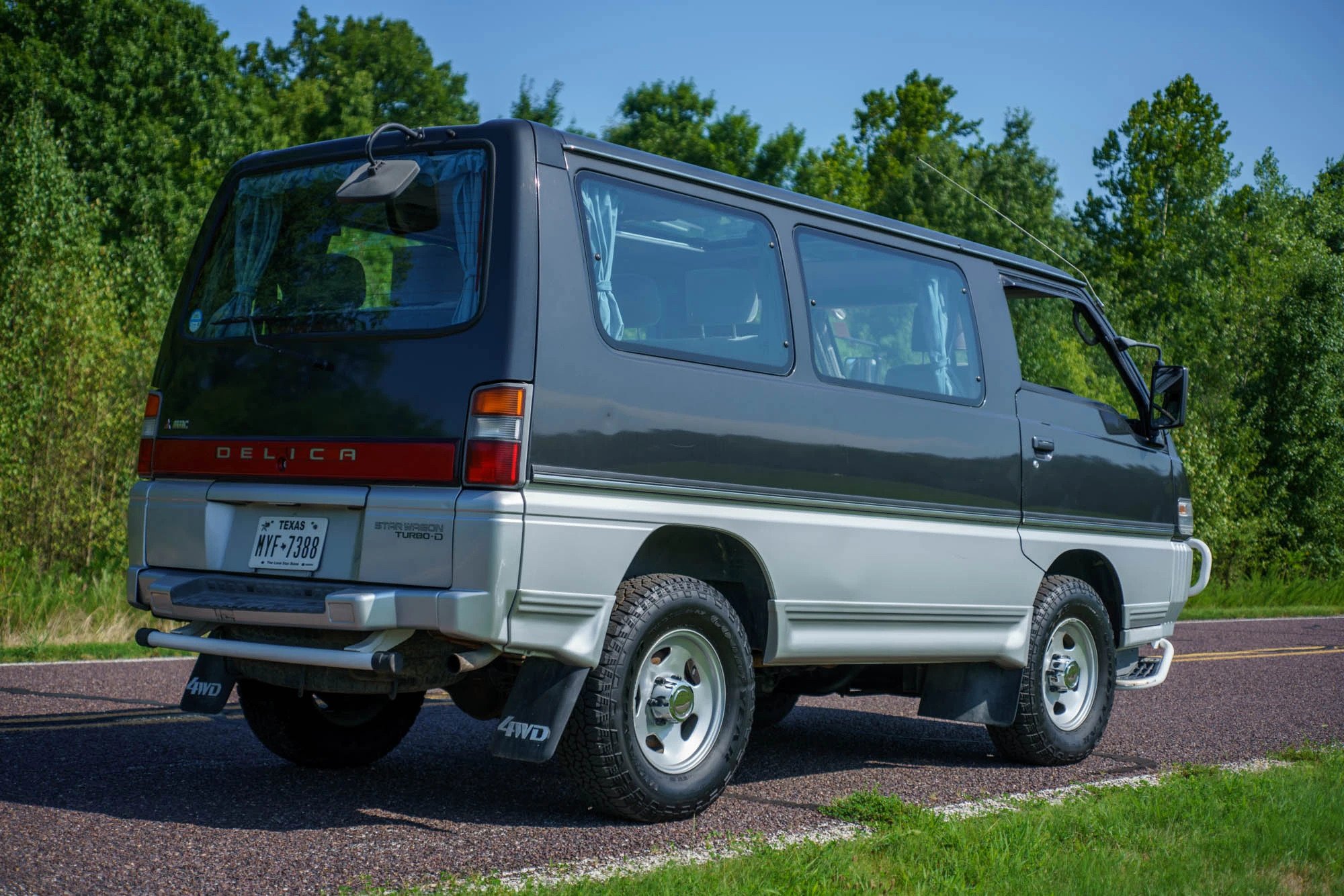 Mitsubishi delica 1991