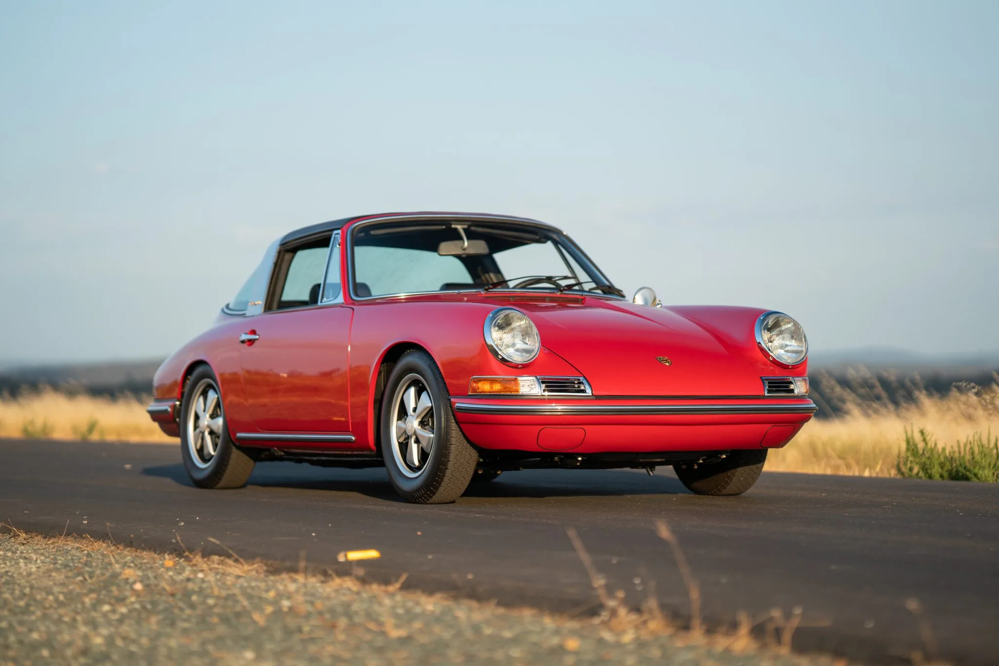 1968 Porsche 911T Targa - Image Abyss