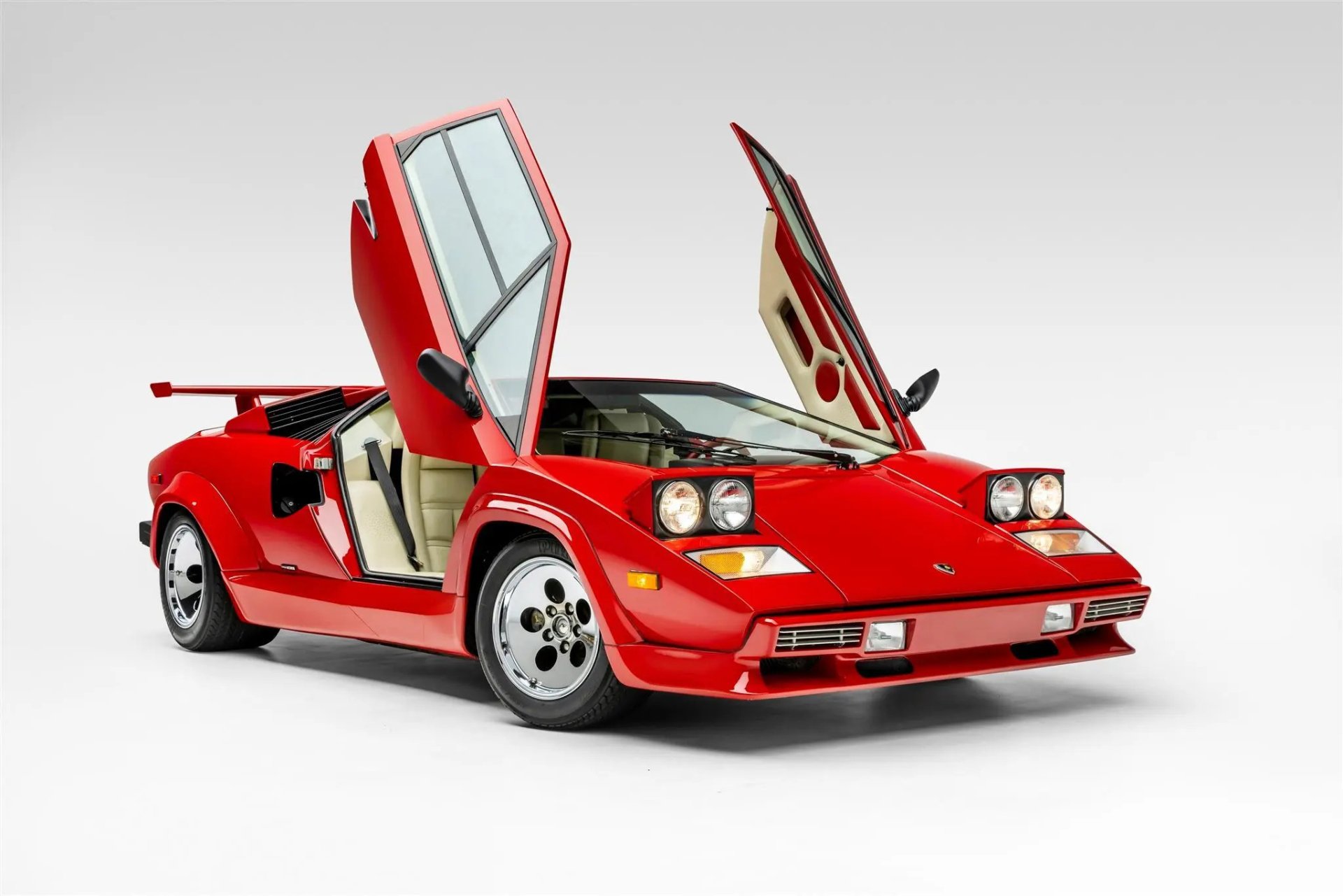 Lamborghini Countach - Desktop Wallpapers, Phone Wallpaper, PFP, Gifs ...