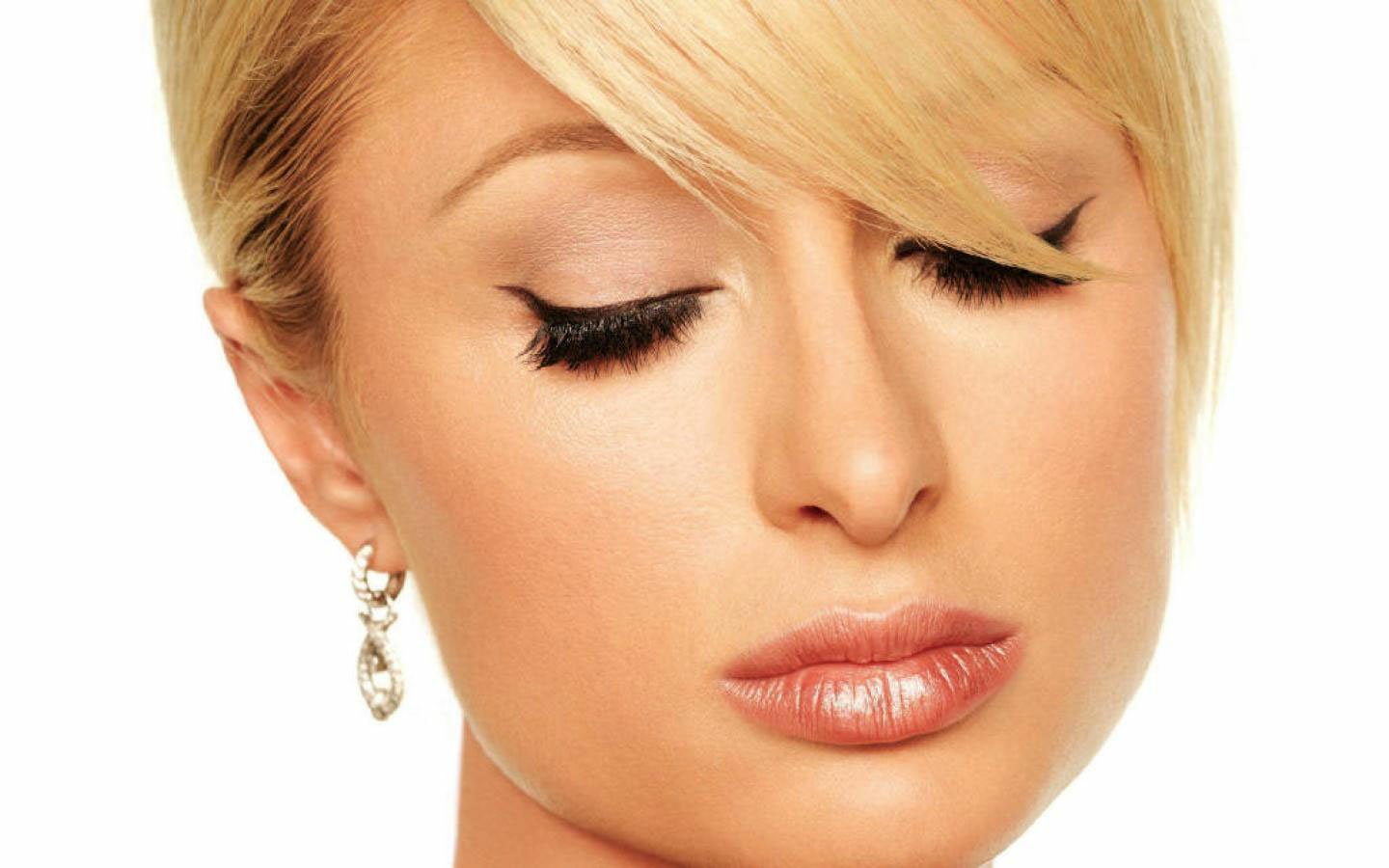 Celebrity Paris Hilton Image