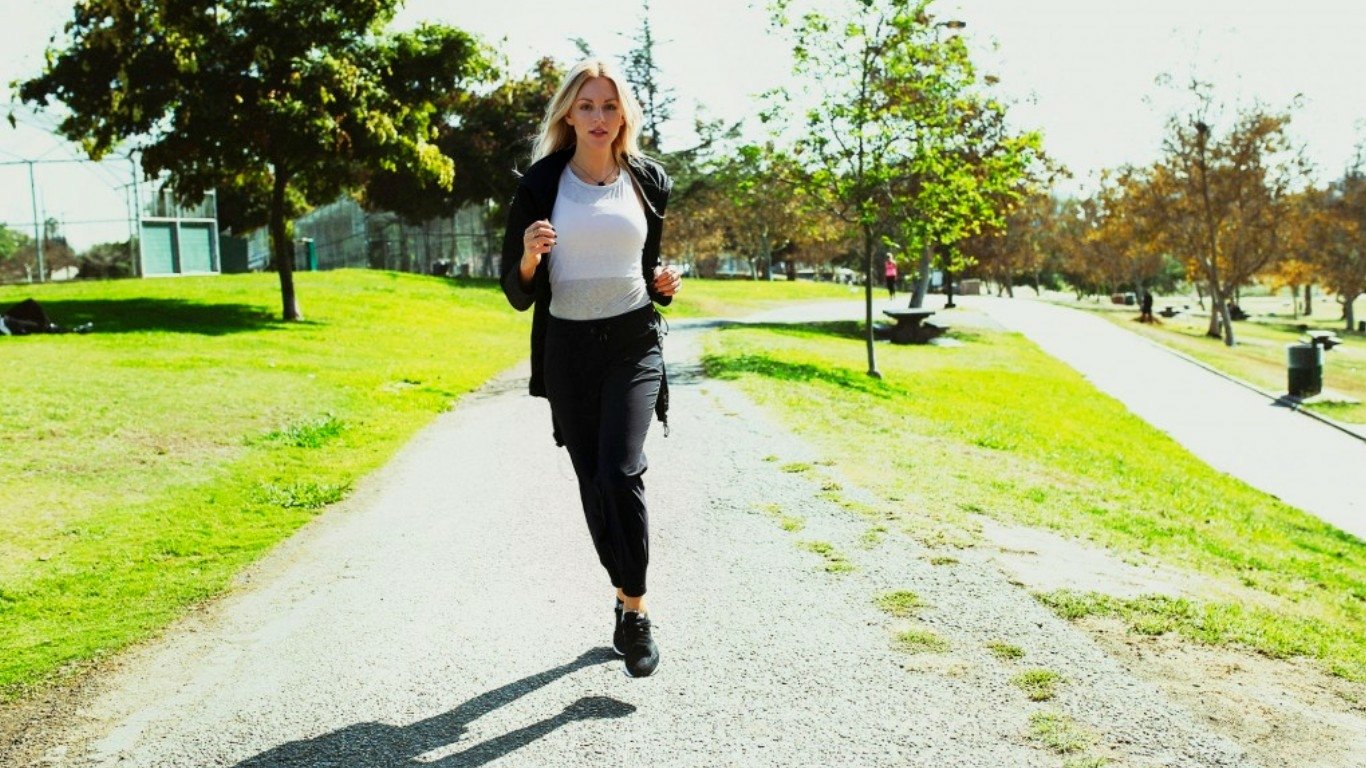 woman Shea Marie Image