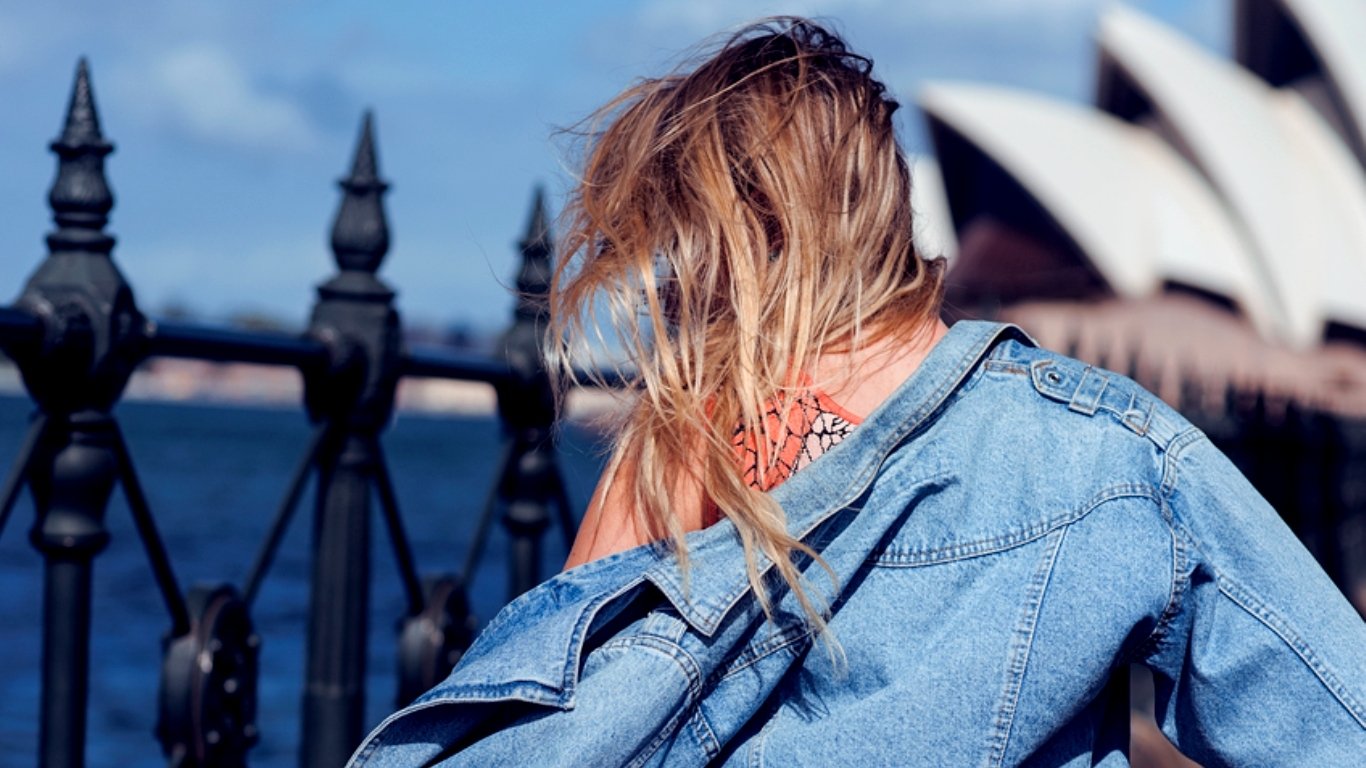 woman Rebecca Laurey Image