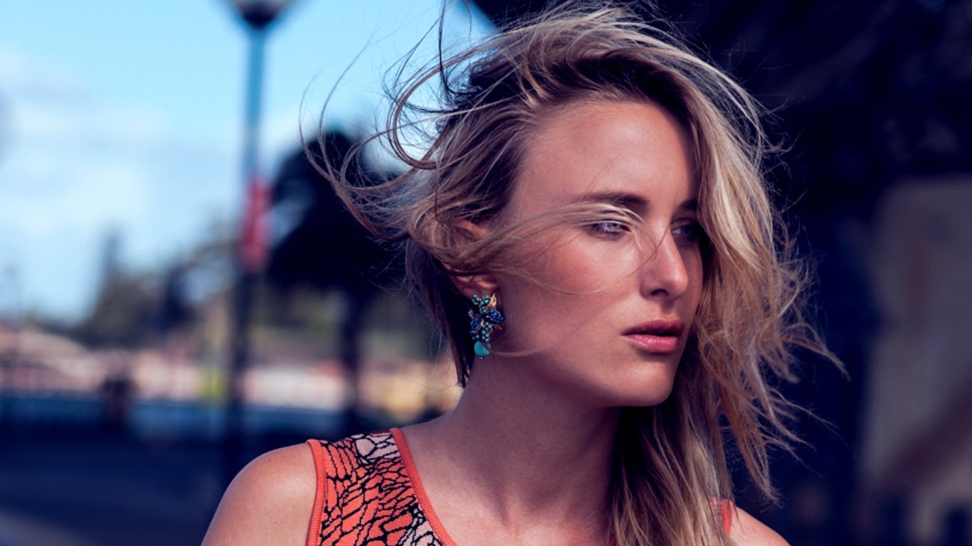 woman Rebecca Laurey Image