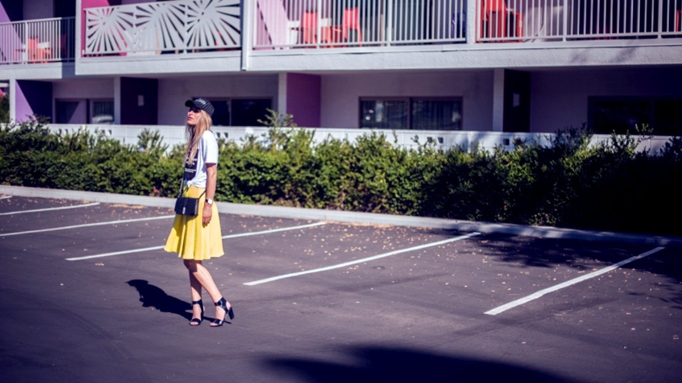 woman Rebecca Laurey Image