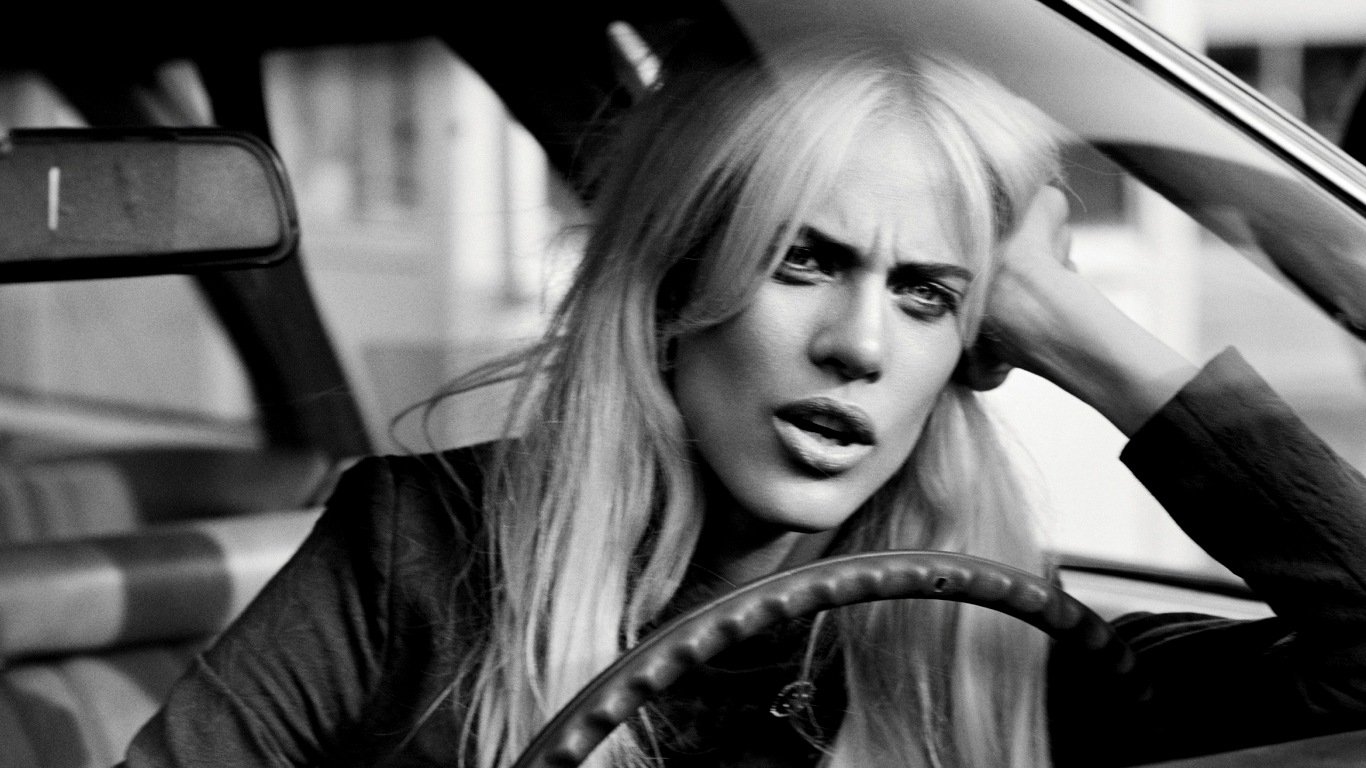 woman Aymeline Valade Image