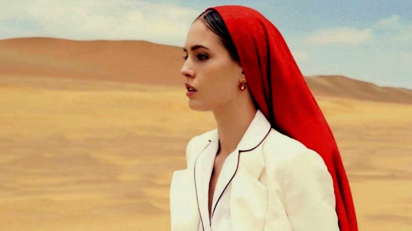 woman Nadja Bender Image