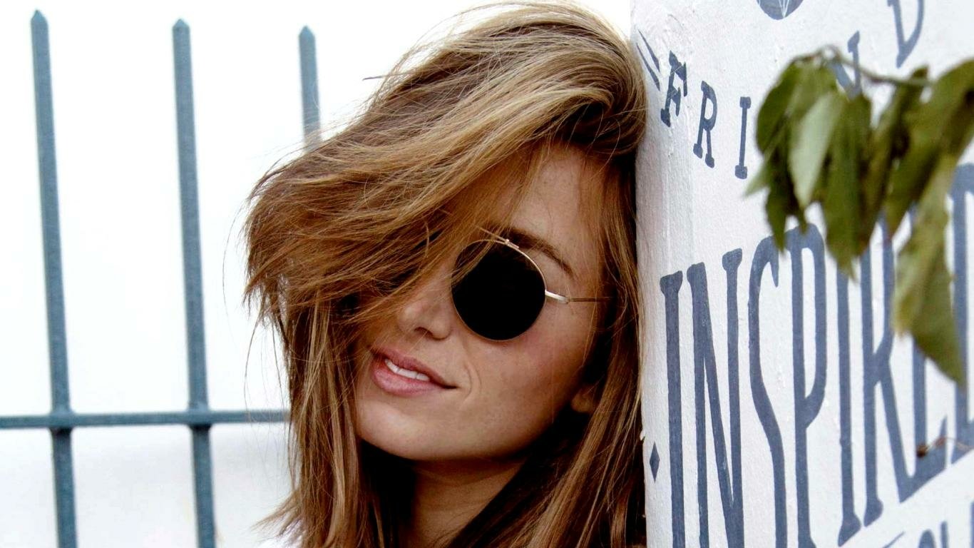 woman Carmen Hamilton Image