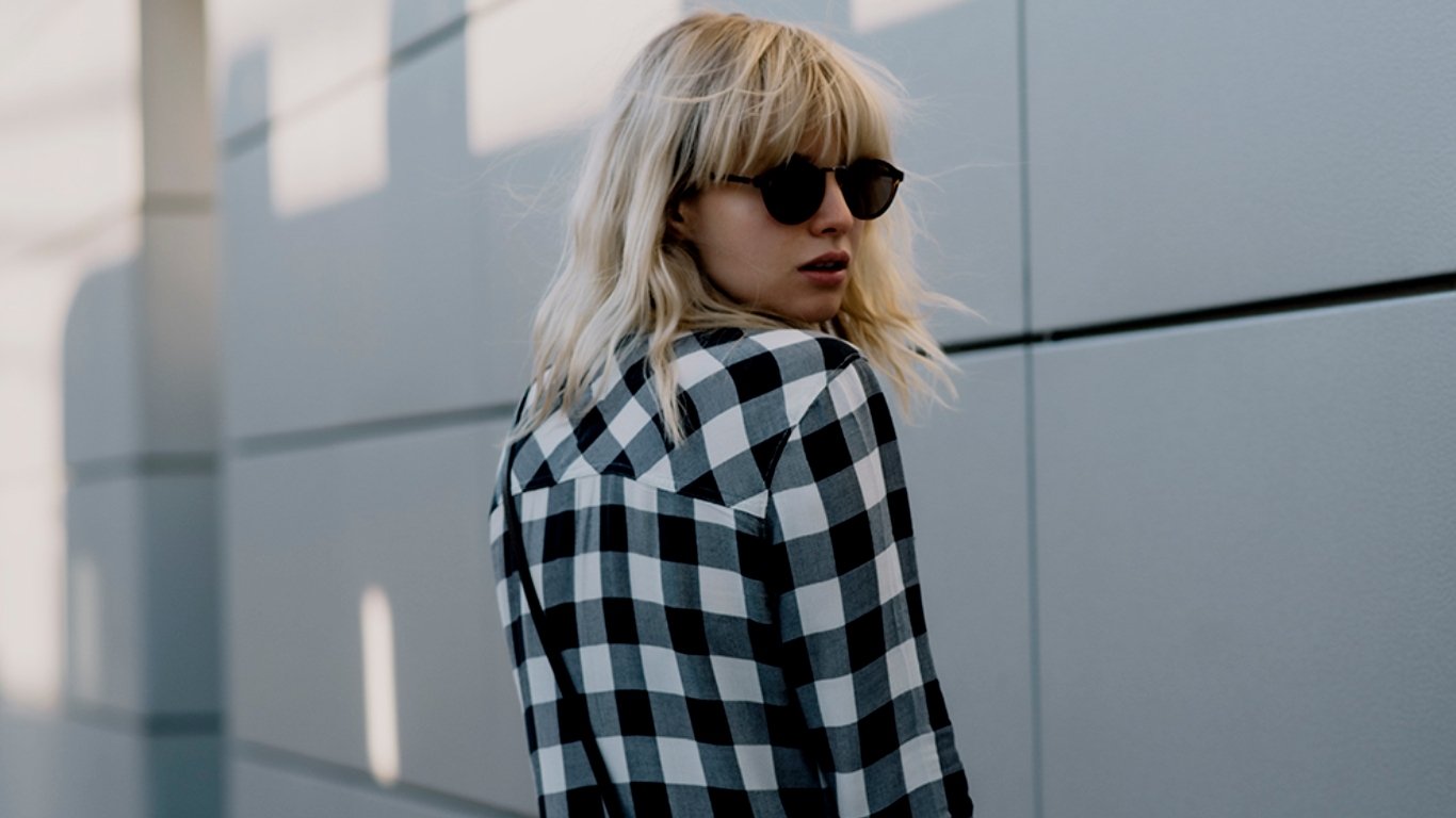 woman Lisa Dengler Image