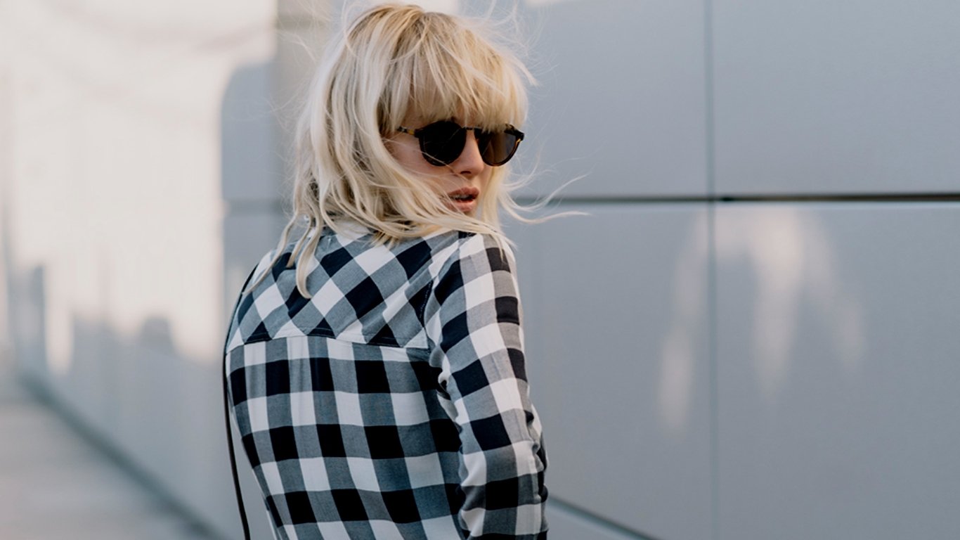 woman Lisa Dengler Image